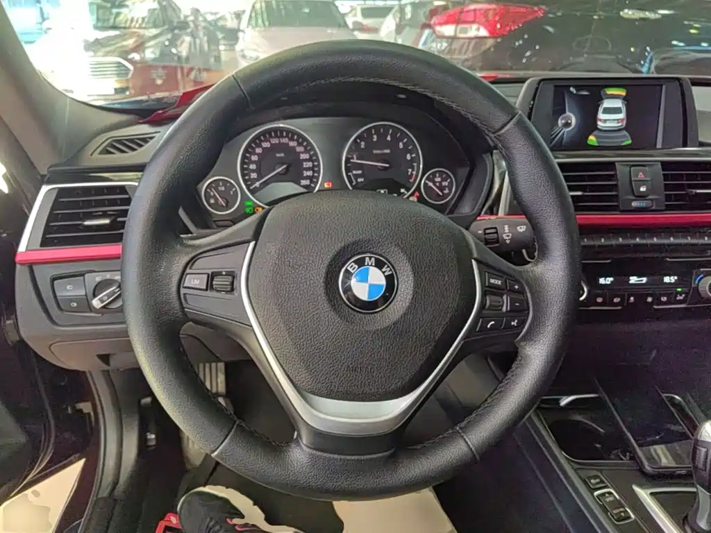 BMW 3 Series — миниатюра 11