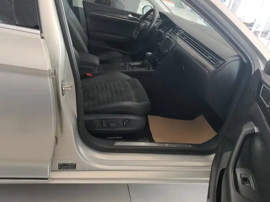 Volkswagen Magotan — миниатюра 8
