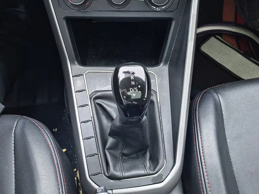 Volkswagen Polo — миниатюра 9