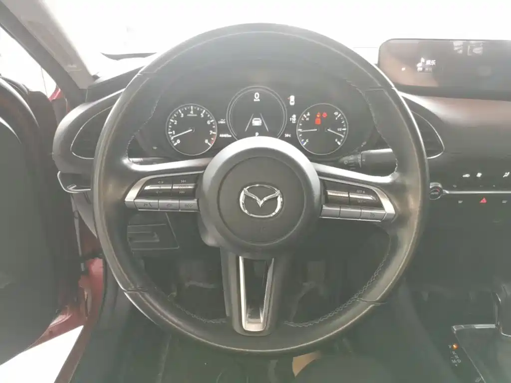 Mazda 3 Axela — миниатюра 11