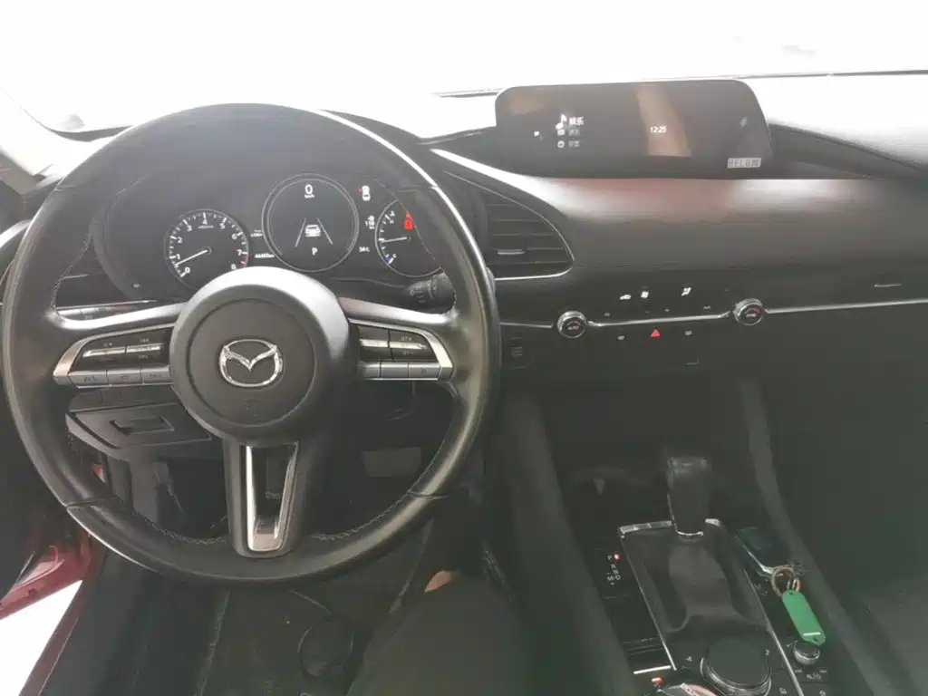 Mazda 3 Axela — миниатюра 10