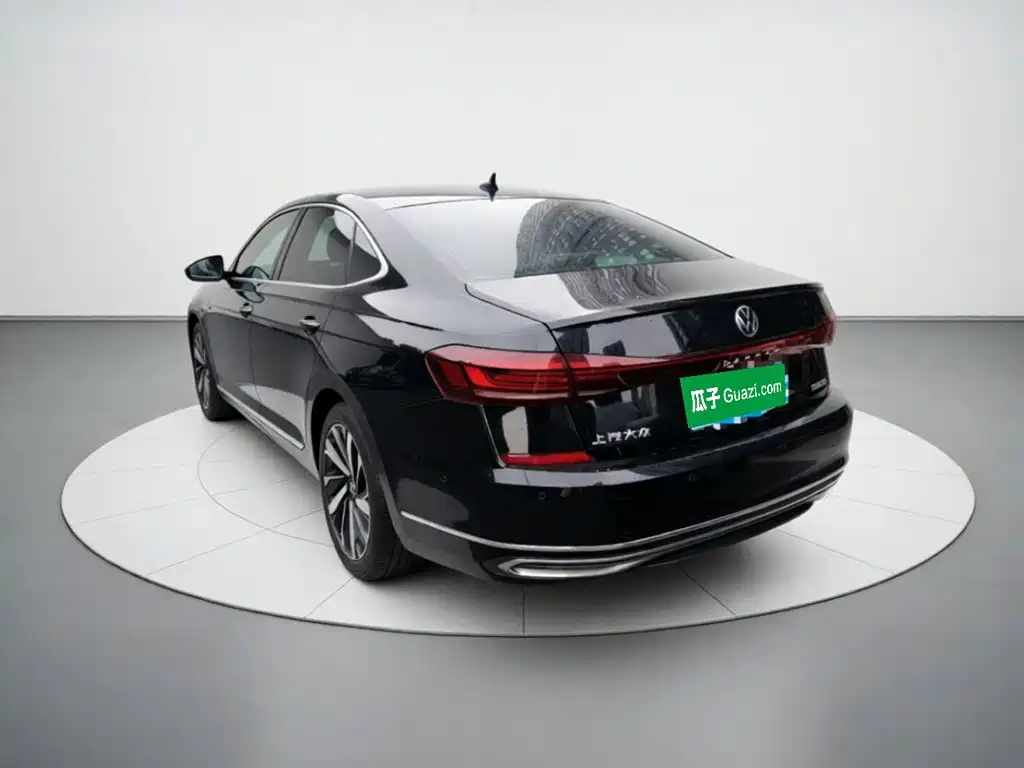 Volkswagen Passat — миниатюра 4