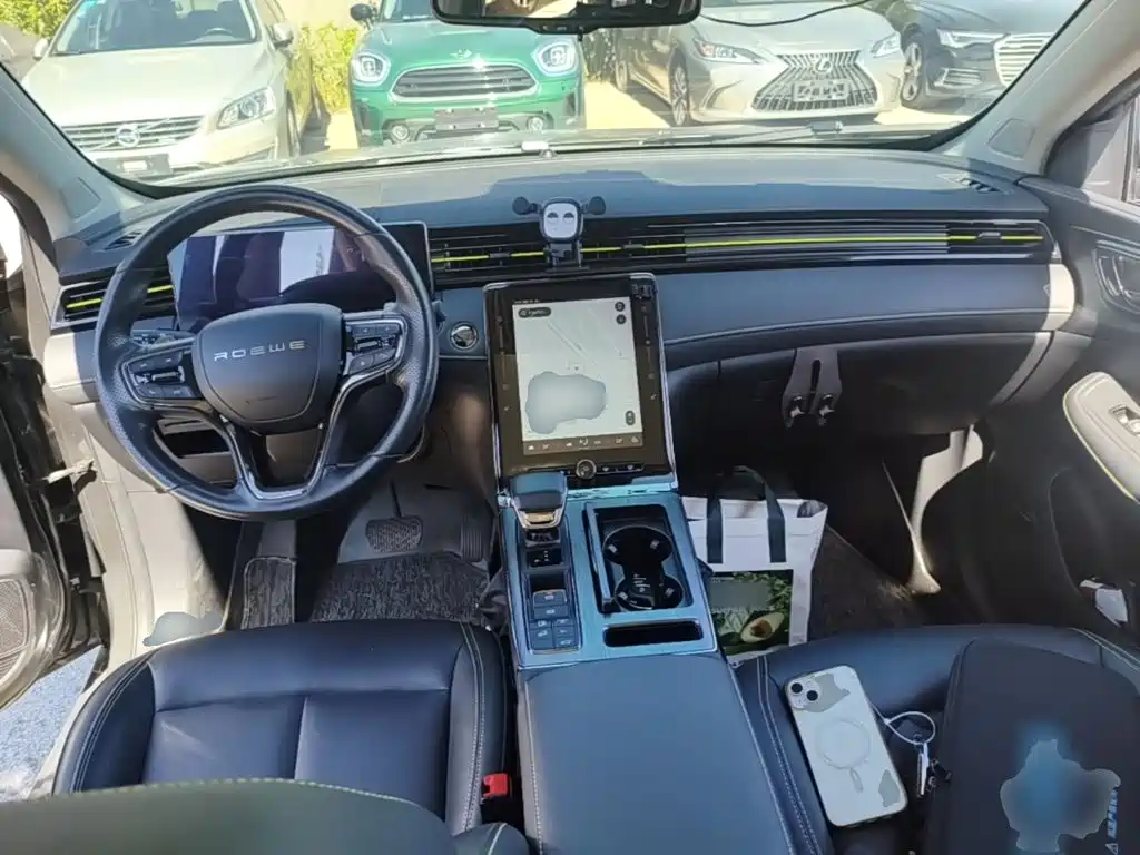 Roewe RX5 New Energy — миниатюра 10