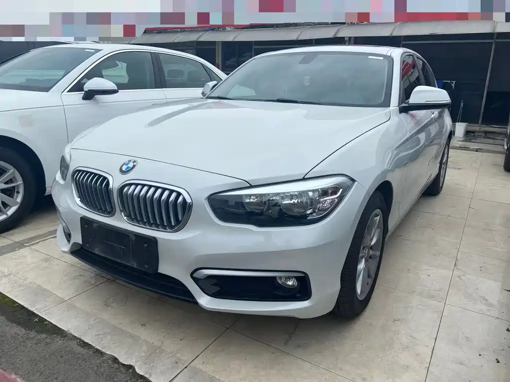 BMW 1 Series (Import) 2016