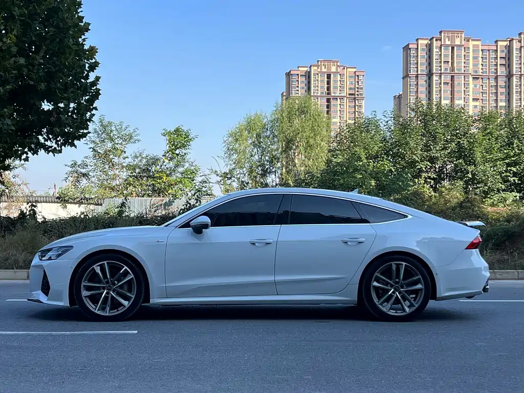Audi A7 2024 — фото 3