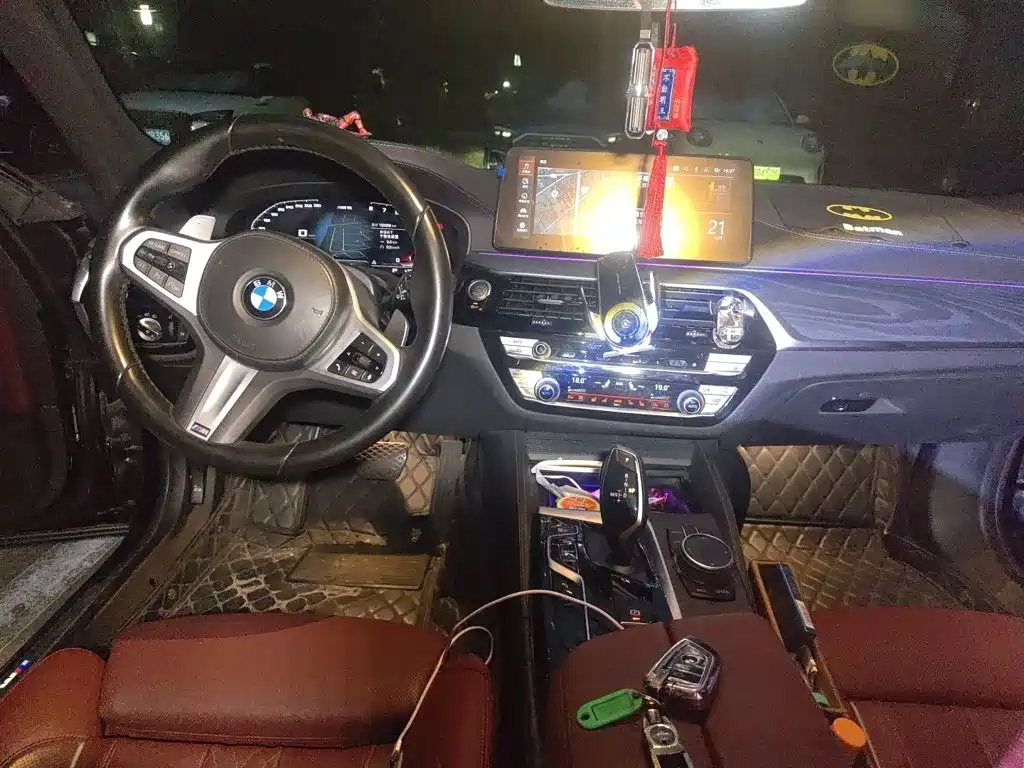 BMW 5 Series — миниатюра 5