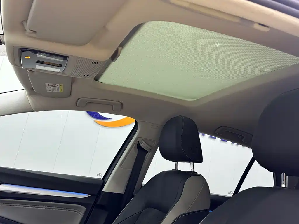Volkswagen Golf — миниатюра 17