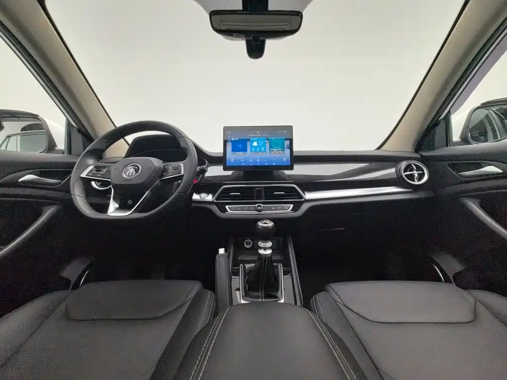 BYD Song — миниатюра 5
