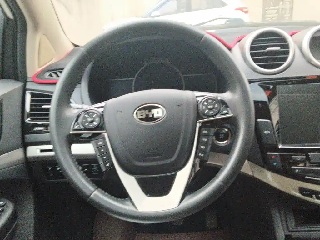BYD S7 — миниатюра 11