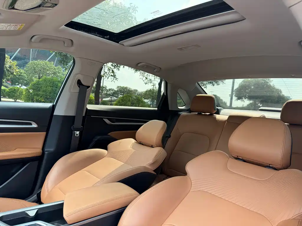Geely Emgrand — миниатюра 15