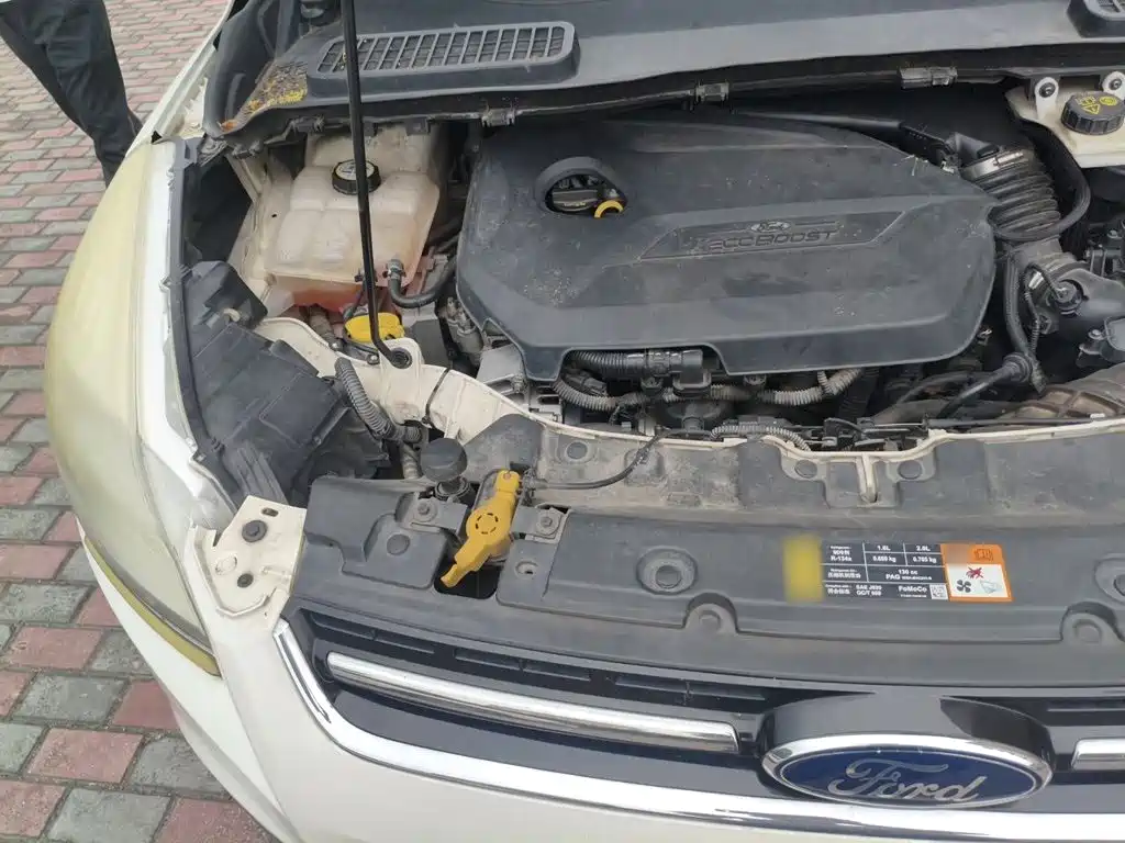 Ford Kuga — миниатюра 20