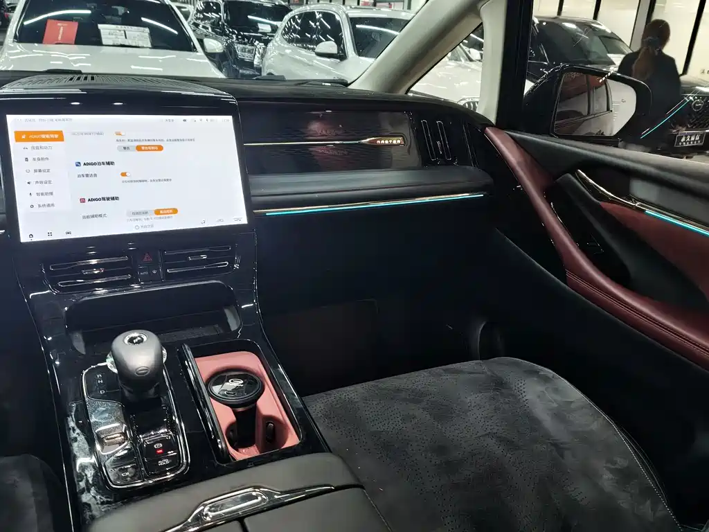 GAC Motor Trumpchi E9 — миниатюра 11