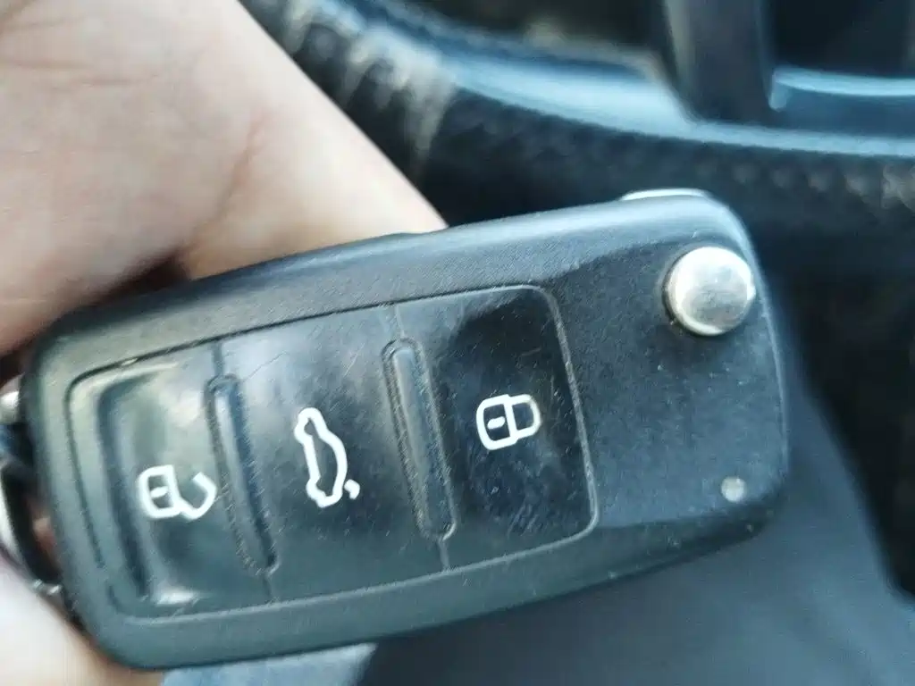 Volkswagen Sagitar — миниатюра 9
