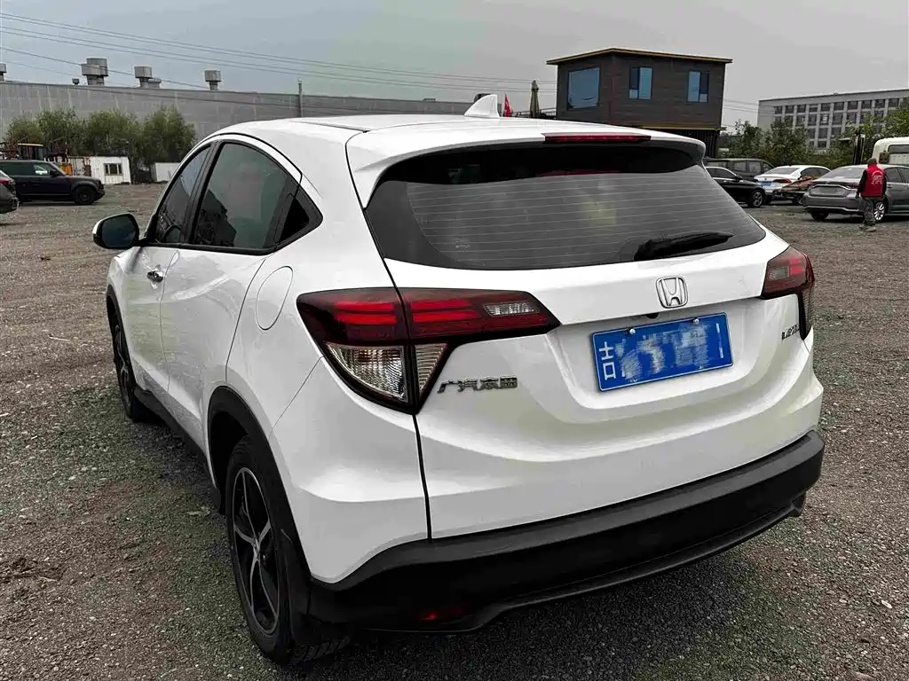Honda Vezel — миниатюра 12