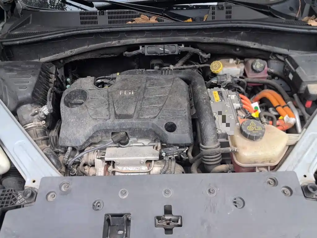 Roewe RX5 New Energy — миниатюра 21