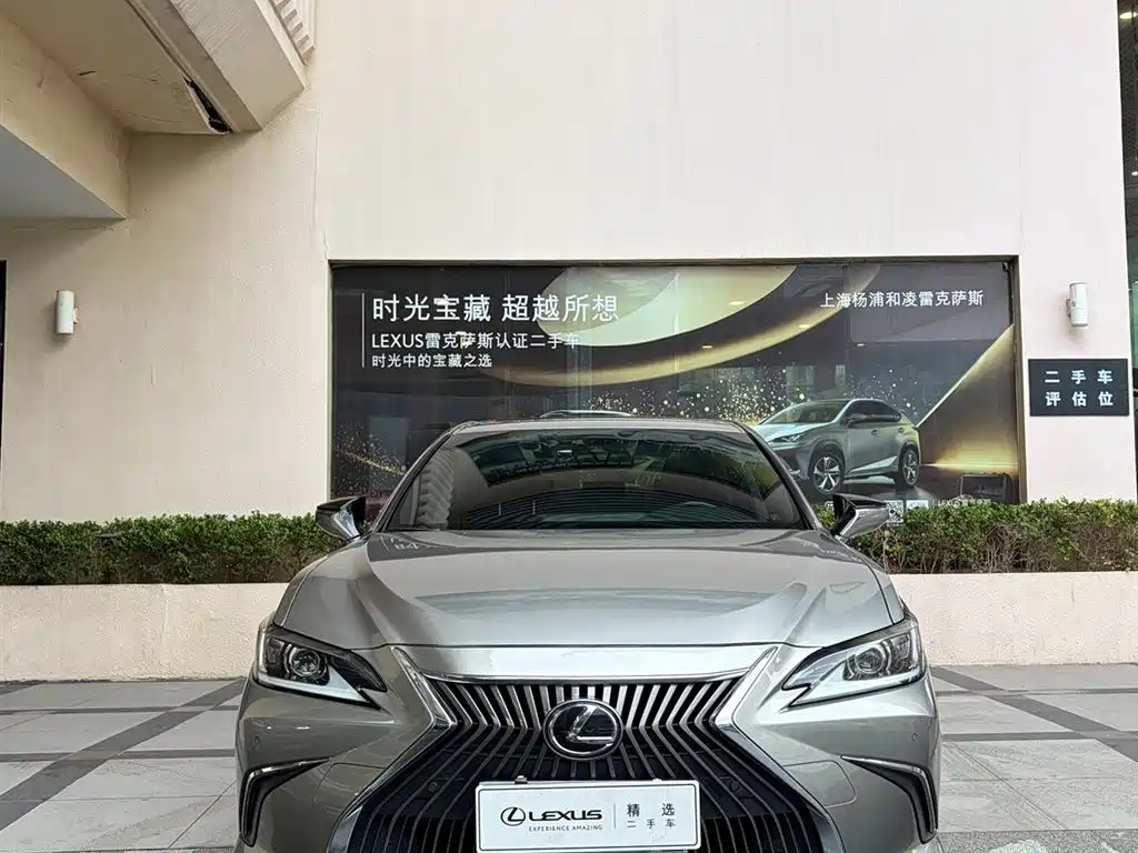 Lexus ES — миниатюра 3