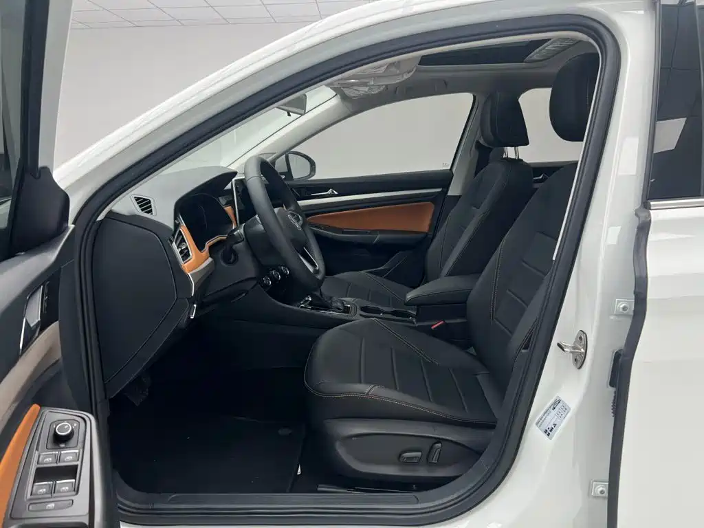 Volkswagen Bora — миниатюра 13