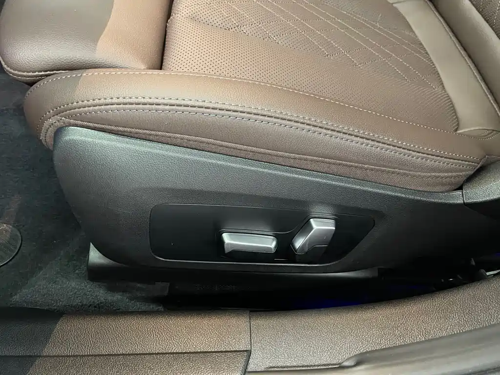 BMW 3 Series 3 2022 320i Sport