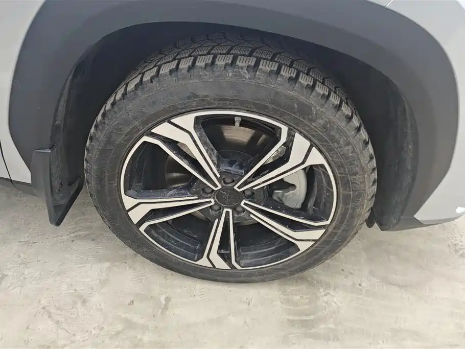 GEELY GALAXY GALAXY L7