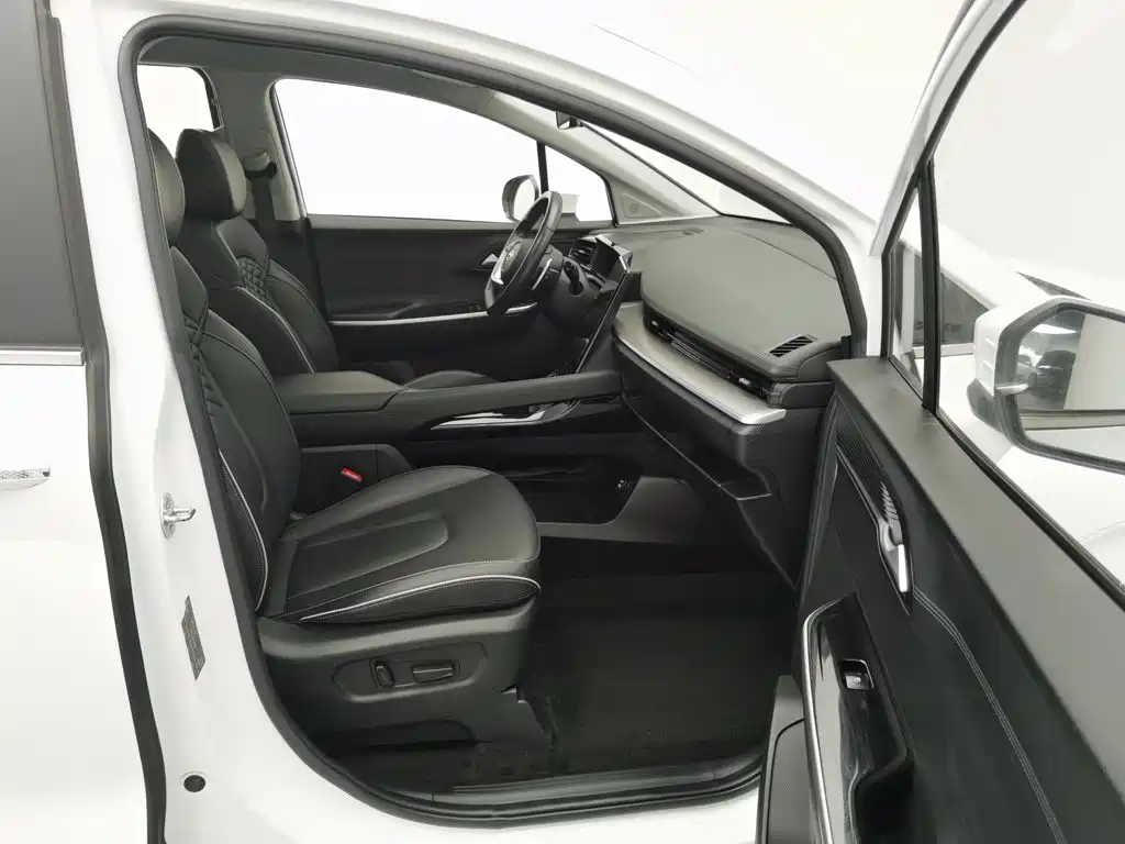 Hyundai Custo — миниатюра 23