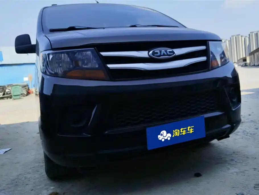 JAC RefineM3 M3 2022 1.5T Luxury