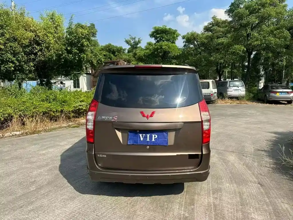 Wuling Hongguang — миниатюра 8