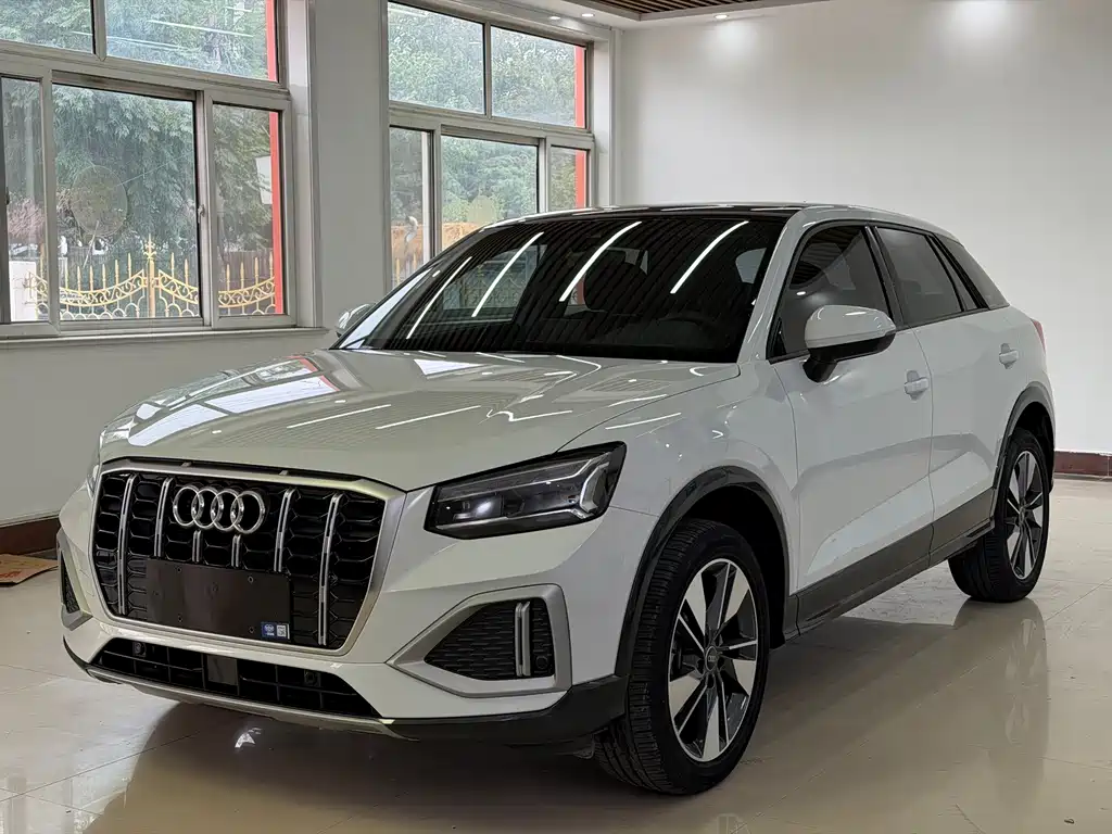 Audi Q2L — миниатюра 3