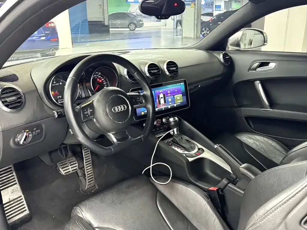 Audi TT — миниатюра 7