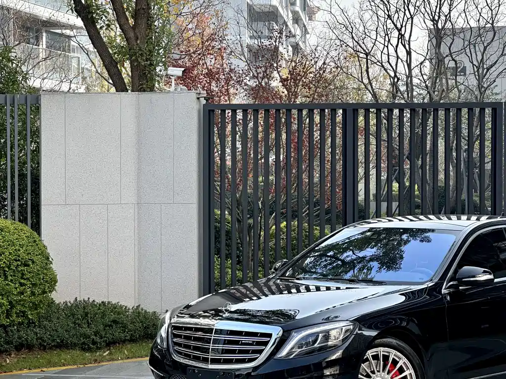 MERCEDES-BENZ S CLASS