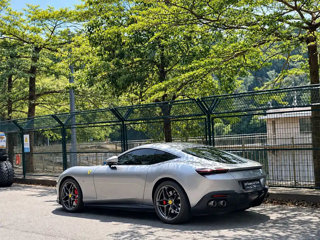 Ferrari Roma — миниатюра 3