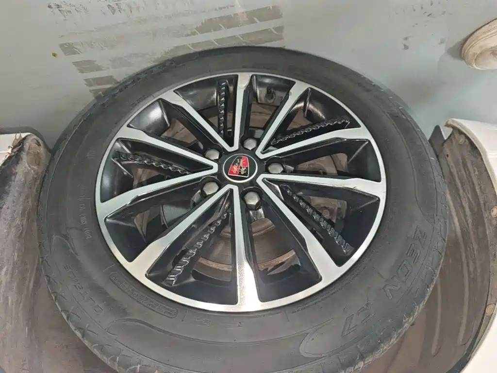 Roewe i5 — миниатюра 23