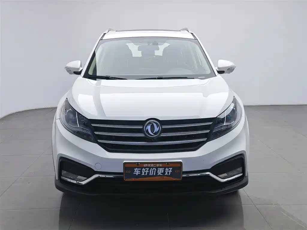 Dongfeng 580 2017 1.5T CVT