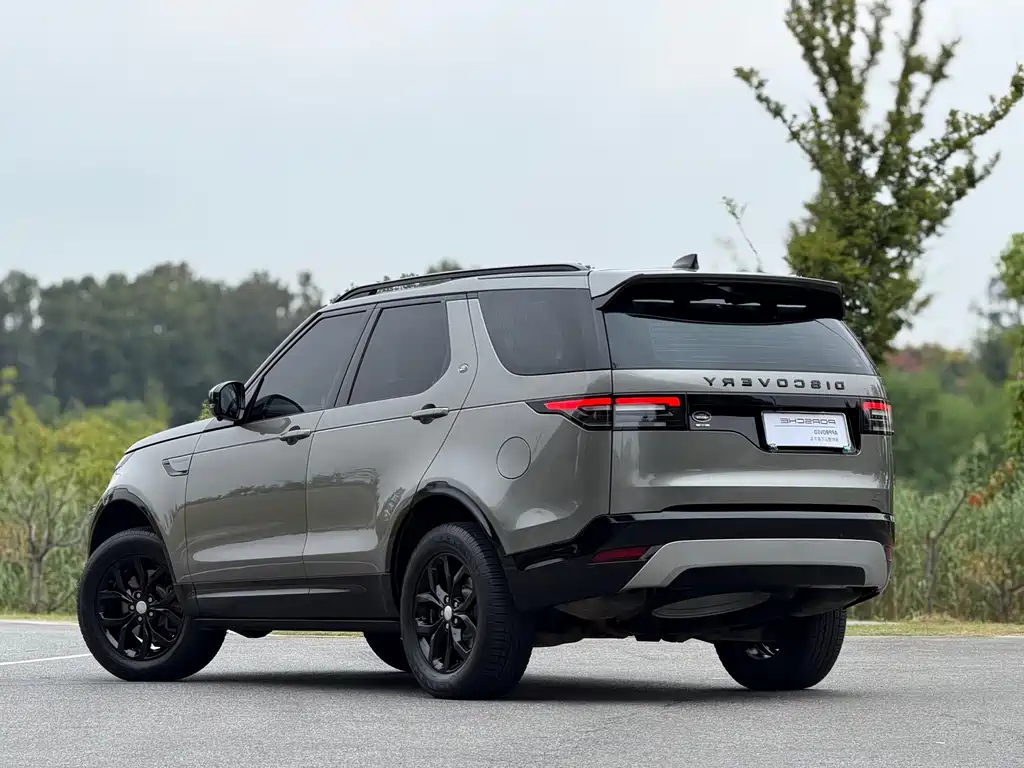 Land Rover Discovery — миниатюра 18