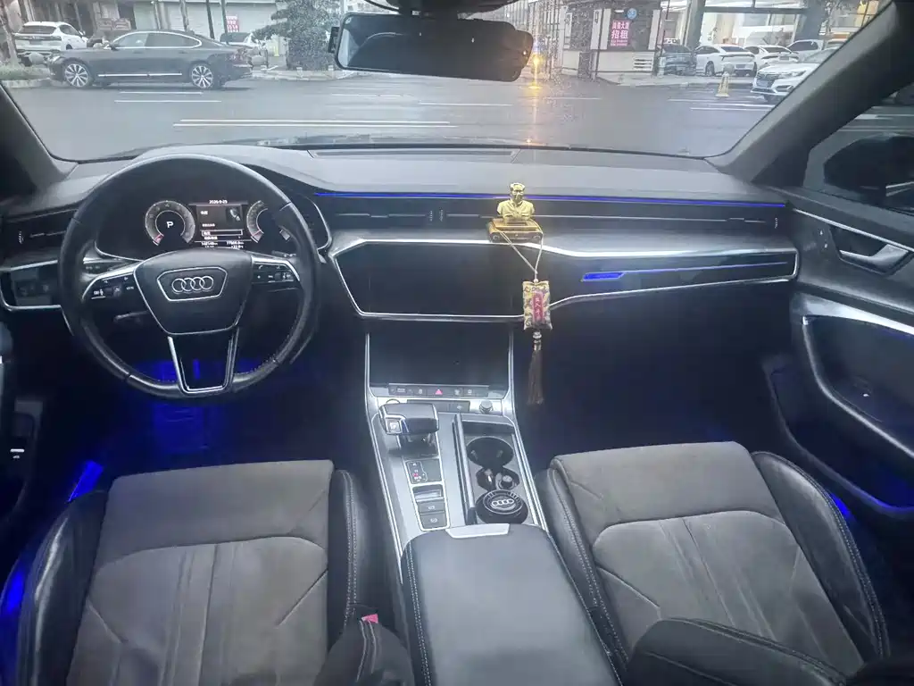 Audi A6L — миниатюра 5