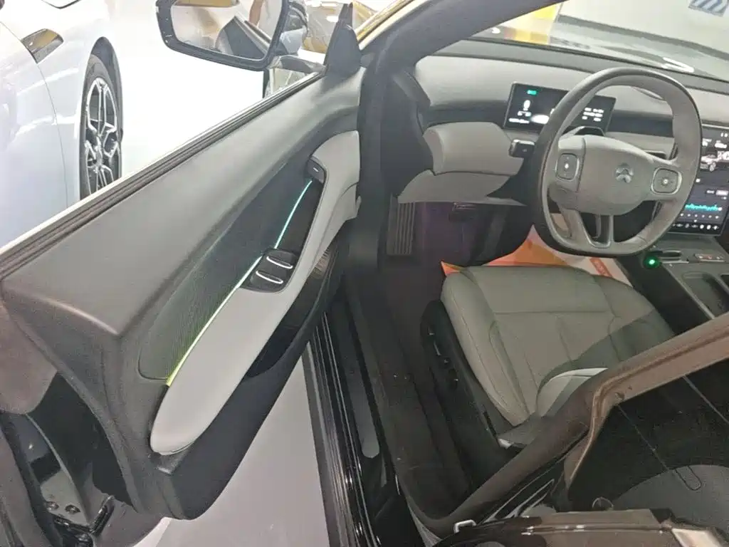 NIO ET5T — миниатюра 16