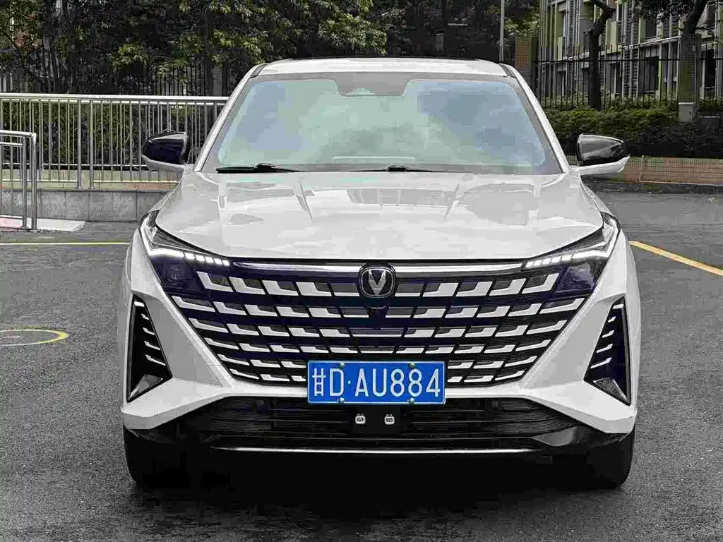 Changan UNI-Z — миниатюра 2
