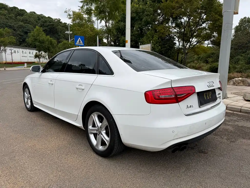 Audi A4L — миниатюра 7