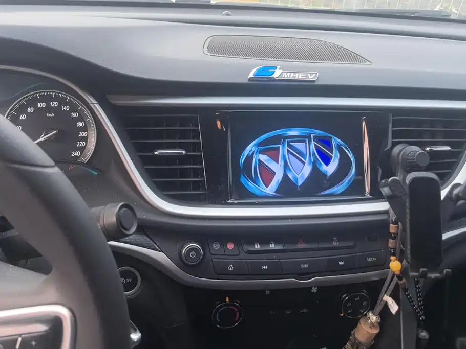 Buick Excelle — миниатюра 13