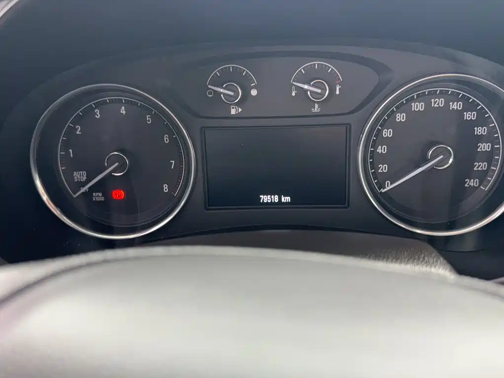 Buick LaCrosse — миниатюра 6