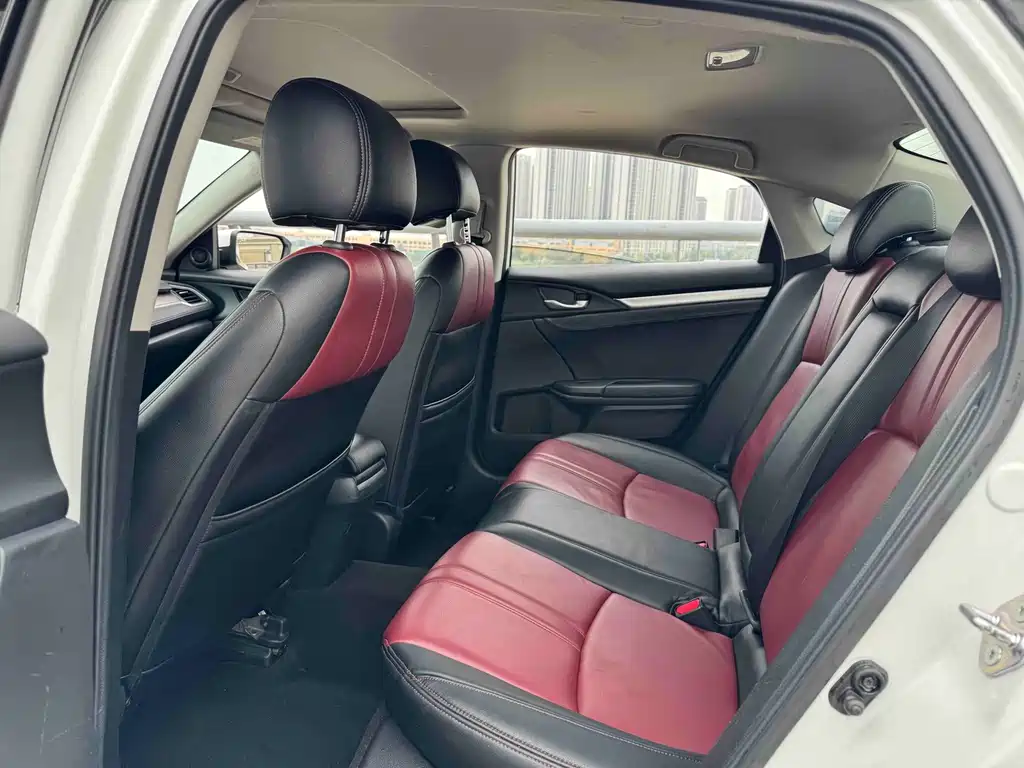 Honda Civic — миниатюра 4
