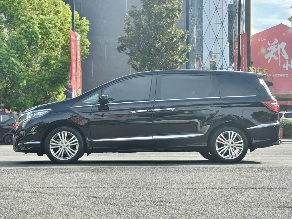 Honda Elysion — миниатюра 15