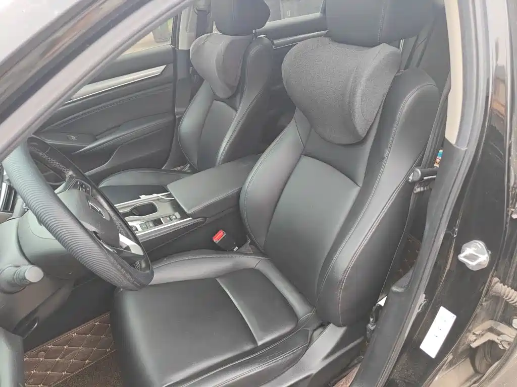 Honda Accord — миниатюра 16