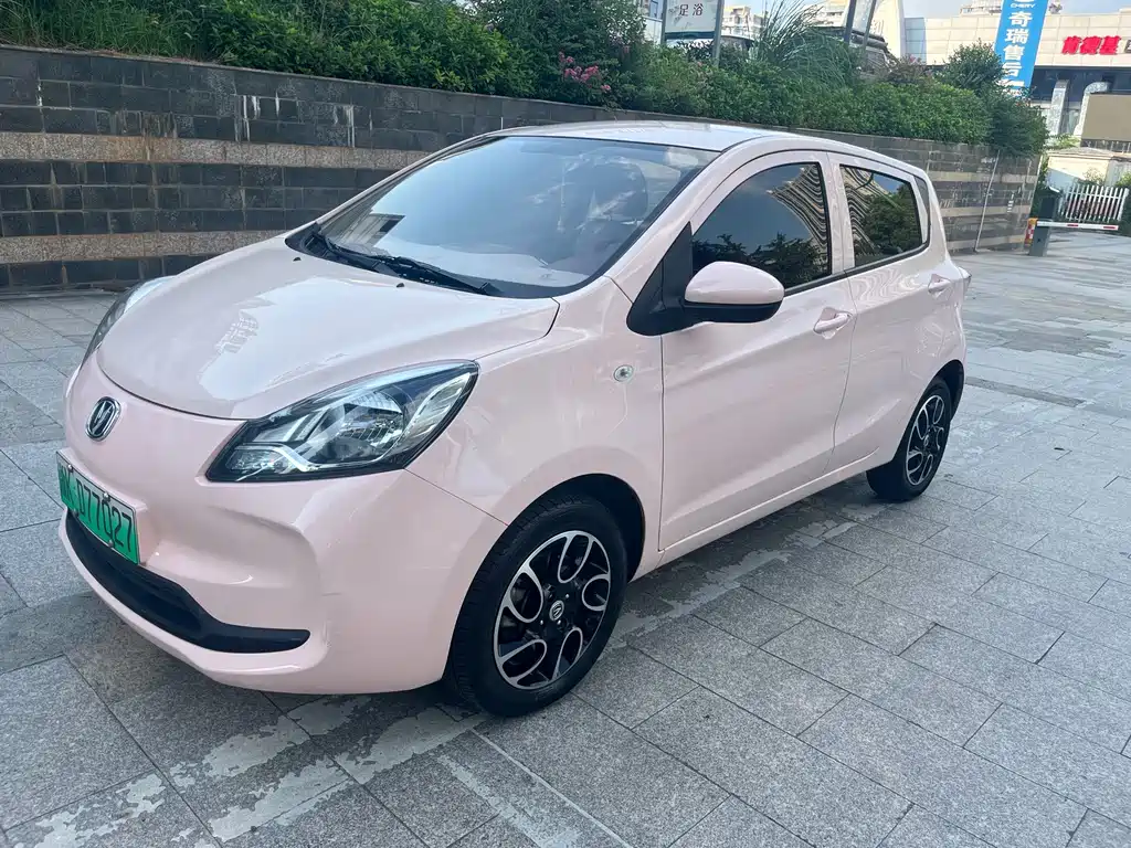 Changan Benben E-Star