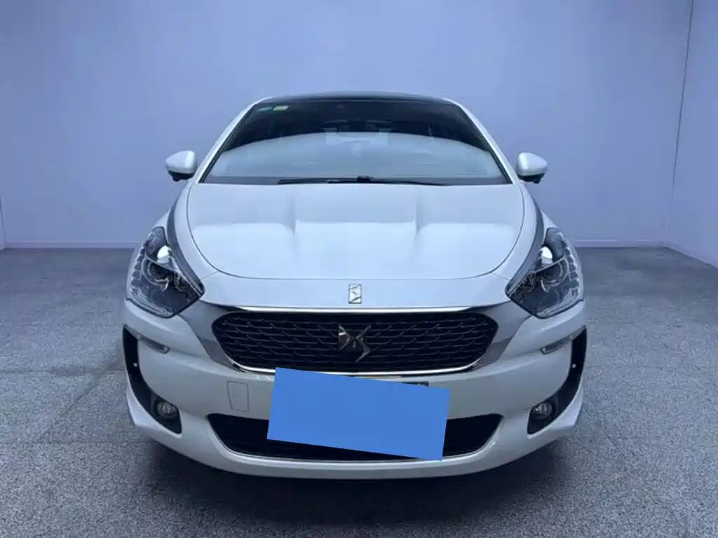 DS DS 5 — миниатюра 2