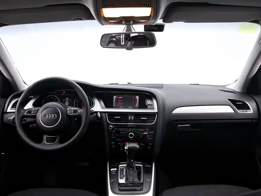 Audi A4L — миниатюра 5