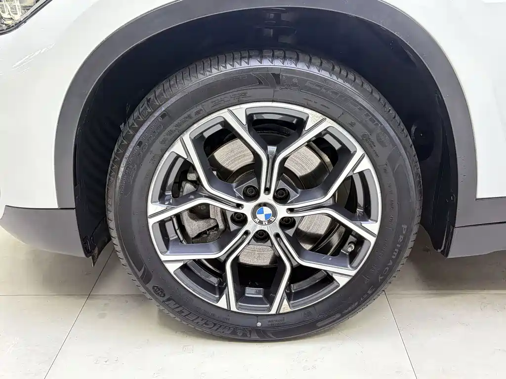 BMW X1 — миниатюра 14