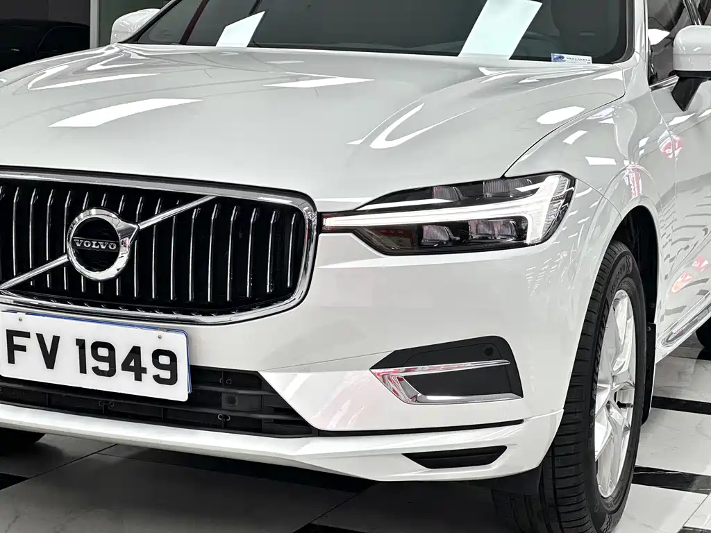 Volvo XC60 — миниатюра 32