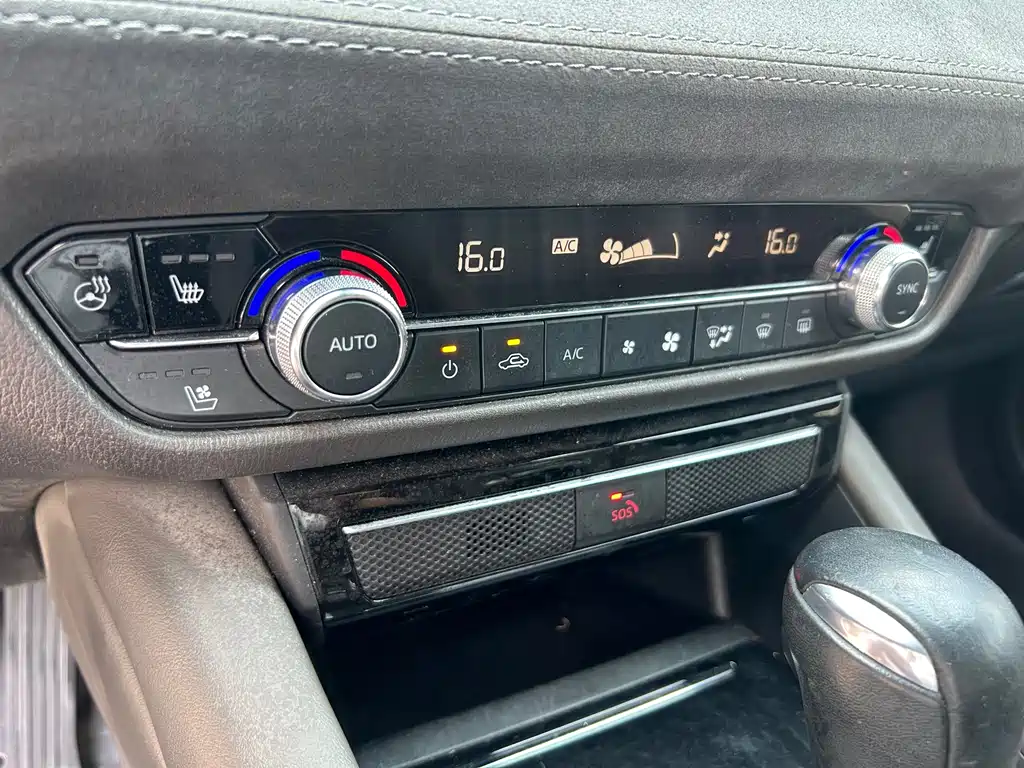 Mazda Atenza — миниатюра 12