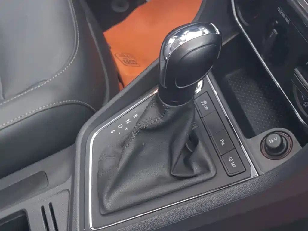 Volkswagen Lavida — миниатюра 14