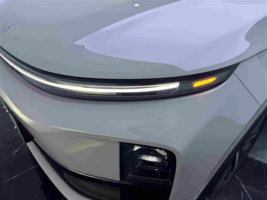Li Auto L6 2024 — фото 19